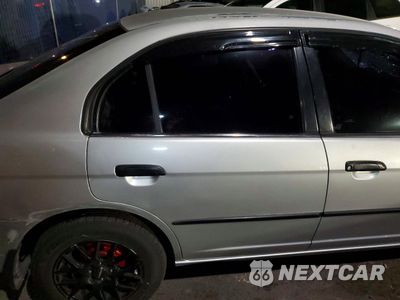 Zdjęcie 11 z 13 samochodu: 2002 HONDA CIVIC DX VIN:2HGES16192H583657 - miniatura