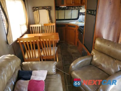Piąte zdjęcie samochodu w środku: 2014 KEYSTONE HIDEOUT CAMPER VIN:4YDT30F26E7204293 - miniatura