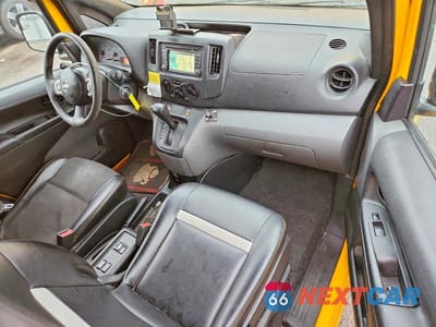 Zdjęcie 8 z 13 samochodu: 2017 NISSAN NV200 TAXI VIN:3N8CM0JTXHK707450 - miniatura