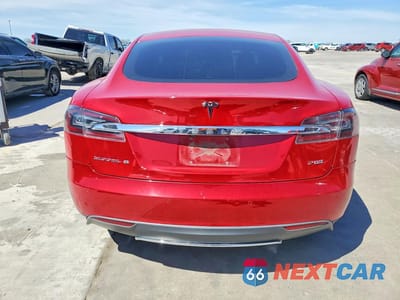 Zdjęcie 6 z 11 samochodu: 2013 TESLA MODEL S VIN:5YJSA1CP2DFP21805 - miniatura