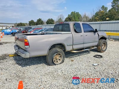 Trzecie zdjęcie samochodu z tyłu: 2000 TOYOTA TUNDRA SR5 VIN:5TBBT4415YS118895 - miniatura