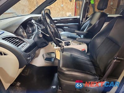 Zdjęcie 7 z 14 samochodu: 2017 DODGE GRAND CARAVAN SXT VIN:2C4RDGCGXHR602421 - miniatura