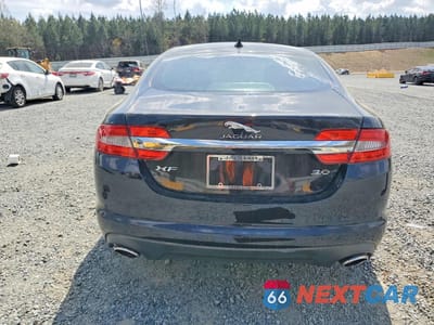 Zdjęcie 6 z 12 samochodu: 2014 JAGUAR XF VIN:SAJWA0EX4E8U21498 - miniatura
