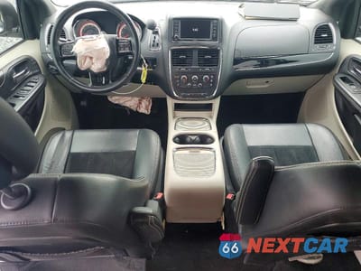 Zdjęcie 8 z 12 samochodu: 2018 DODGE GRAND CARAVAN SXT VIN:2C4RDGCG8JR239851 - miniatura
