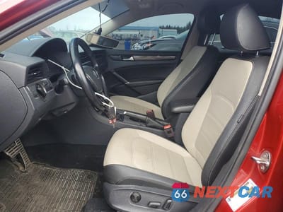 Zdjęcie 7 z 12 samochodu: 2020 VOLKSWAGEN PASSAT R-LINE VIN:1VWMA7A3XLC010504 - miniatura