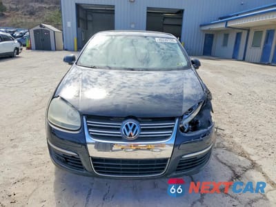 Piąte zdjęcie samochodu w środku: 2005 VOLKSWAGEN NEW JETTA 2.5L OPTION PACKAGE 1 VIN:3VWSF71K85M611315 - miniatura
