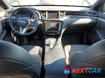 Zdjęcie 8 z 12 samochodu: 2022 INFINITI QX50 LUXE VIN:3PCAJ5BB0NF106602 - miniatura
