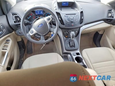 Zdjęcie 8 z 12 samochodu: 2015 FORD ESCAPE SE VIN:1FMCU9GX2FUA07327 - miniatura