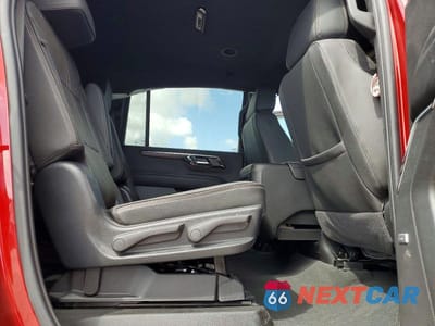 Zdjęcie 10 z 13 samochodu: 2025 CHEVROLET SUBURBAN C1500 HIGH COUNTRY VIN:1GNS5GRL7SR213338 - miniatura