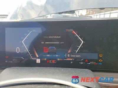 Zdjęcie 9 z 12 samochodu: 2025 BMW X6 XDRIVE40I VIN:5UX33EX05S9Z93693 - miniatura