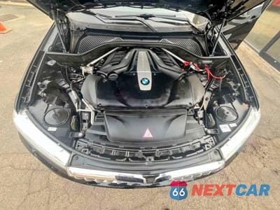 Zdjęcie 6 z 10 samochodu: 2014 BMW X5 XDRIVE50I VIN:5UXKR6C52E0C02548 - miniatura