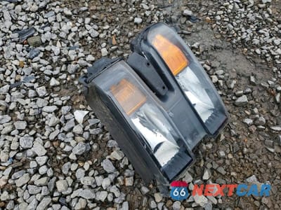 Zdjęcie 12 z 12 samochodu: 2021 CHEVROLET SILVERADO K1500 TRAIL BOSS CUSTOM VIN:1GCPYCEF9MZ254104 - miniatura