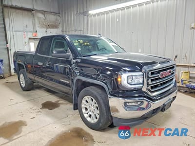 Czwarte zdjęcie samochodu z boku: 2016 GMC SIERRA K1500 SLE VIN:1GTV2MEC6GZ301582 - miniatura