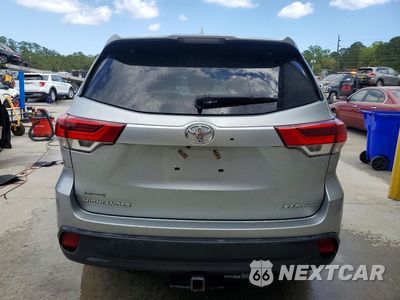 Zdjęcie 6 z 13 samochodu: 2018 TOYOTA HIGHLANDER XLE VIN:5TDJZRFH0JS841973 - miniatura