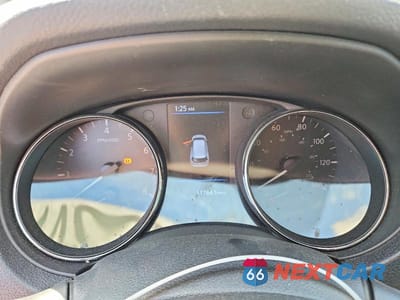 Zdjęcie 9 z 14 samochodu: 2019 NISSAN ROGUE SV VIN:5N1AT2MT4KC766189 - miniatura