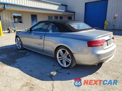 Drugie zdjęcie samochodu z przodu: 2011 AUDI S5 PRESTIGE VIN:WAUVGAFHXBN018612 - miniatura