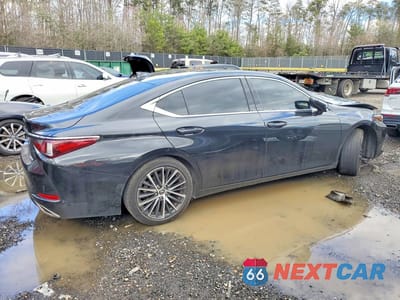 Trzecie zdjęcie samochodu z tyłu: 2024 LEXUS ES 350 BASE VIN:58ADZ1B15RU169833 - miniatura
