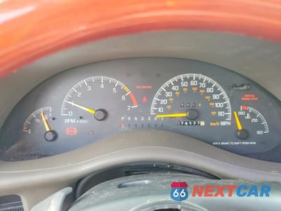 Zdjęcie 9 z 12 samochodu: 2000 PONTIAC GRAND PRIX GTP VIN:1G2WR5211YF150084 - miniatura