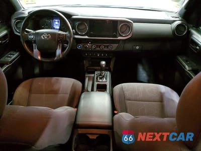 Zdjęcie 8 z 11 samochodu: 2019 TOYOTA TACOMA TRD OFF-ROAD VIN:3TMCZ5AN1KM229457 - miniatura