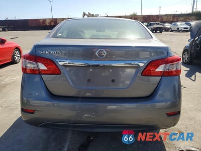 Zdjęcie 6 z 12 samochodu: 2015 NISSAN SENTRA S VIN:3N1AB7AP9FY239793 - miniatura