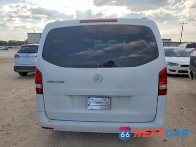 Zdjęcie 6 z 13 samochodu: 2016 MERCEDES BENZ METRIS VIN:WD4PG2EE4G3095963 - miniatura
