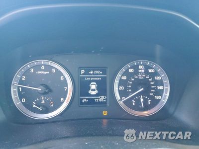 Zdjęcie 9 z 11 samochodu: 2018 HYUNDAI SONATA SE VIN:5NPE24AF7JH662561 - miniatura