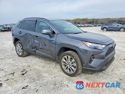 Czwarte zdjęcie samochodu z boku: 2023 TOYOTA RAV4 XLE PREMIUM VIN:2T3C1RFV3PC244377 - miniatura
