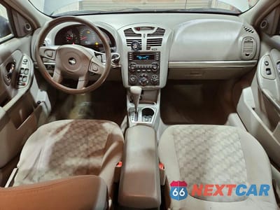 Zdjęcie 8 z 12 samochodu: 2005 CHEVROLET MALIBU LS VIN:1G1ZT52805F227684 - miniatura