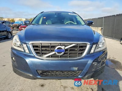 Piąte zdjęcie samochodu w środku: 2010 VOLVO XC60 3.2 VIN:YV4982DLXA2121816 - miniatura