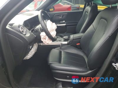 Zdjęcie 7 z 13 samochodu: 2021 MERCEDES-BENZ GLB 250 4MATIC VIN:W1N4M4HB2MW112717 - miniatura