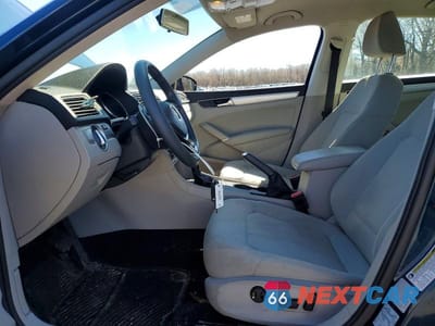 Zdjęcie 7 z 13 samochodu: 2018 VOLKSWAGEN PASSAT S VIN:1VWAA7A37JC016616 - miniatura