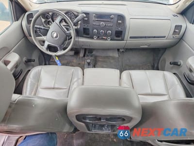 Zdjęcie 8 z 11 samochodu: 2009 CHEVROLET SILVERADO UTILITY / SERVICE TRUCK VIN:1GBHK49K99E150363 - miniatura