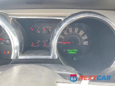 Zdjęcie 9 z 11 samochodu: 2006 FORD MUSTANG GT VIN:1ZVHT85H065129971 - miniatura