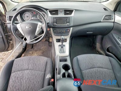 Zdjęcie 8 z 11 samochodu: 2015 NISSAN SENTRA SV VIN:3N1AB7AP8FL630320 - miniatura