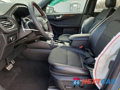 Zdjęcie 7 z 13 samochodu: 2024 FORD ESCAPE ST LINE VIN:1FMCU9MN7RUA94648 - miniatura