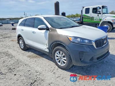Czwarte zdjęcie samochodu z boku: 2020 KIA SORENTO L VIN:5XYPG4A35LG676937 - miniatura
