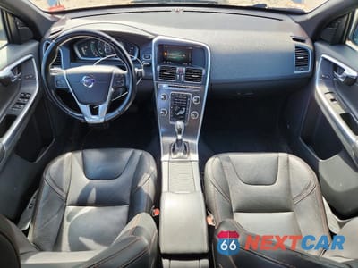 Zdjęcie 8 z 13 samochodu: 2016 VOLVO XC60 T5 PREMIER VIN:YV4612RK4G2840155 - miniatura