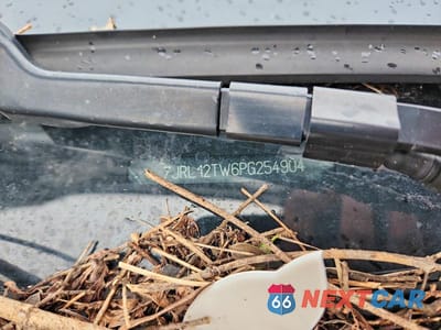 Zdjęcie 12 z 12 samochodu: 2023 VOLVO S60 PLUS VIN:7JRL12TW6PG254904 - miniatura