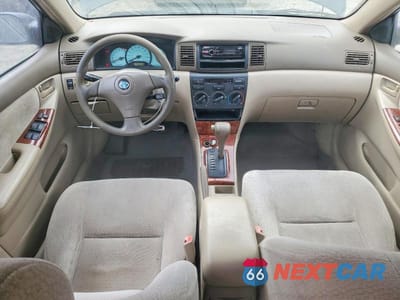 Zdjęcie 8 z 11 samochodu: 2004 TOYOTA COROLLA LE VIN:1NXBR32E24Z287585 - miniatura