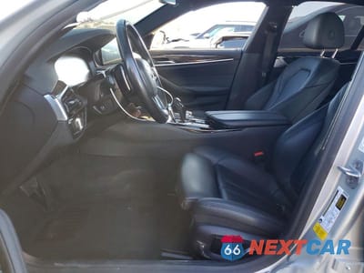 Zdjęcie 7 z 12 samochodu: 2020 BMW 530 I VIN:WBAJR3C02LWW61602 - miniatura