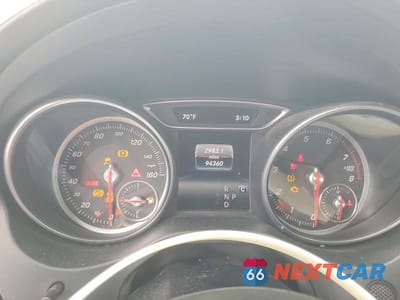 Zdjęcie 9 z 12 samochodu: 2019 MERCEDES-BENZ CLA 250 VIN:WDDSJ4EBXKN752145 - miniatura