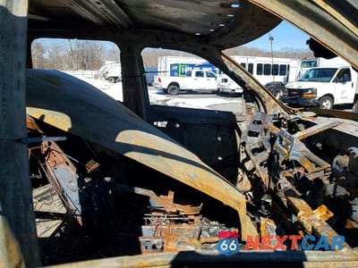 Piąte zdjęcie samochodu w środku: 2017 RAM 2500 ST VIN:3C6UR5CJ1HG601585 - miniatura