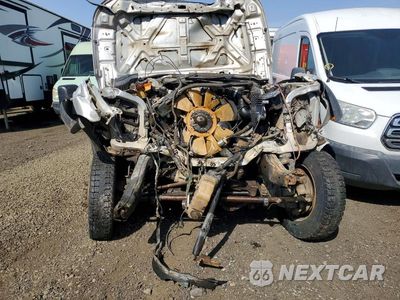 Piąte zdjęcie samochodu w środku: 2015 FORD F550 SUPER DUTY VIN:1FDUF5HT1FED17157 - miniatura