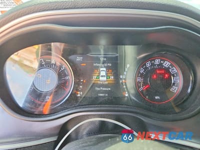 Zdjęcie 9 z 11 samochodu: 2020 DODGE CHALLENGER SXT VIN:2C3CDZAGXLH201975 - miniatura