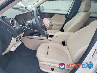 Zdjęcie 7 z 12 samochodu: 2023 MERCEDES-BENZ GLB 250 4MATIC VIN:W1N4M4HB6PW334343 - miniatura