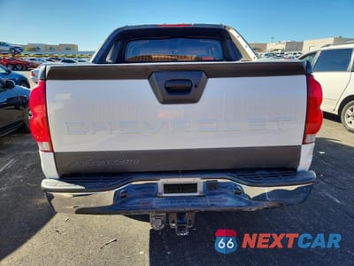 Zdjęcie 6 z 11 samochodu: 2004 CHEVROLET AVALANCHE C1500 VIN:3GNEC12T54G199730 - miniatura
