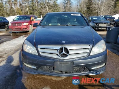 Piąte zdjęcie samochodu w środku: 2011 MERCEDES-BENZ C 250 4MATIC VIN:WDDGF8FB7BA505041 - miniatura