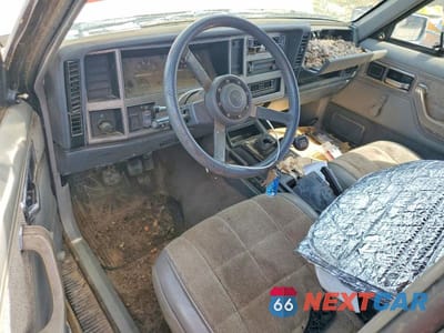 Zdjęcie 8 z 12 samochodu: 1989 JEEP CHEEROKEE VIN:1J4FJ58L5KL453741 - miniatura