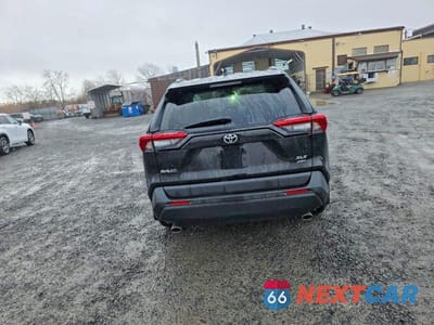 Zdjęcie 6 z 15 samochodu: 2024 TOYOTA RAV4 XLE VIN:2T3P1RFV7RC450497 - miniatura