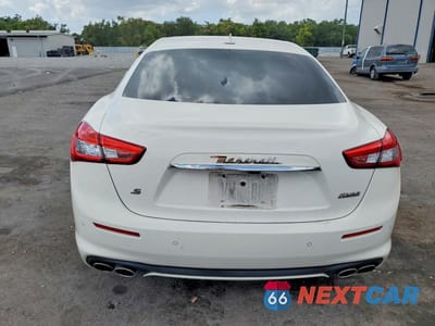 Zdjęcie 6 z 13 samochodu: 2019 MASERATI GHIBLI S VIN:ZAM57YSL5K1312718 - miniatura